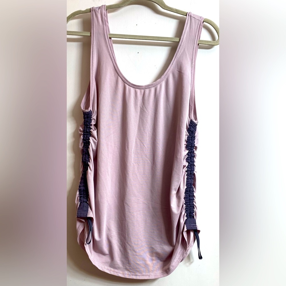 Fabletics Women’s L/XL Cashel Tank Top Powder pink Side Cinch Ruched Sleeveles